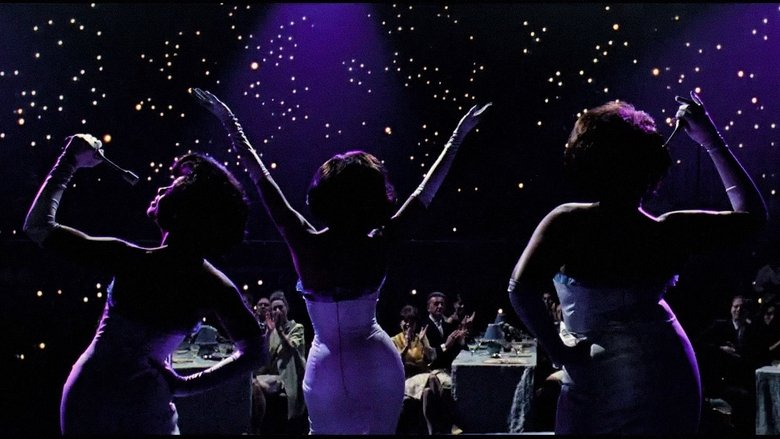 кадр из фильма Девушки мечты