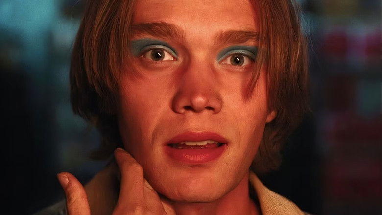 кадр из фильма Государственный гимн