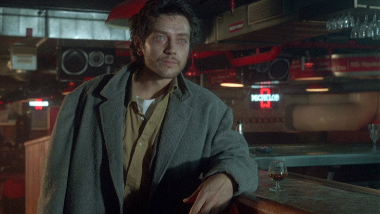 кадр из фильма Poussière d'ange