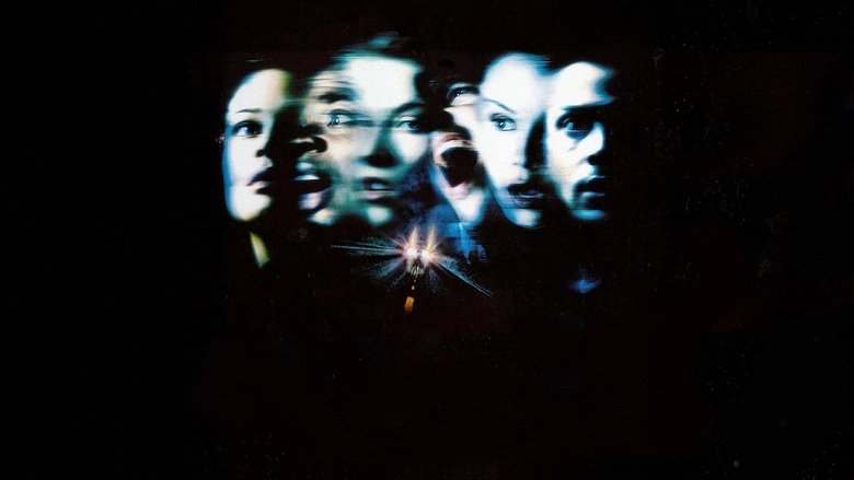 кадр из фильма Пункт назначения 2