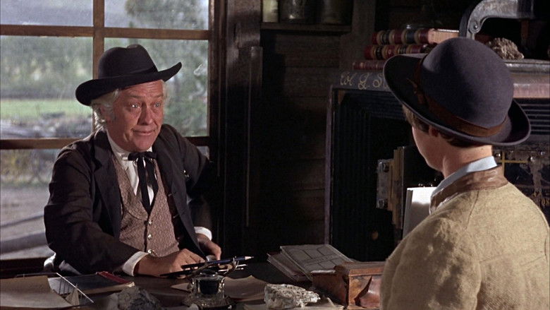 кадр из фильма Настоящее мужество