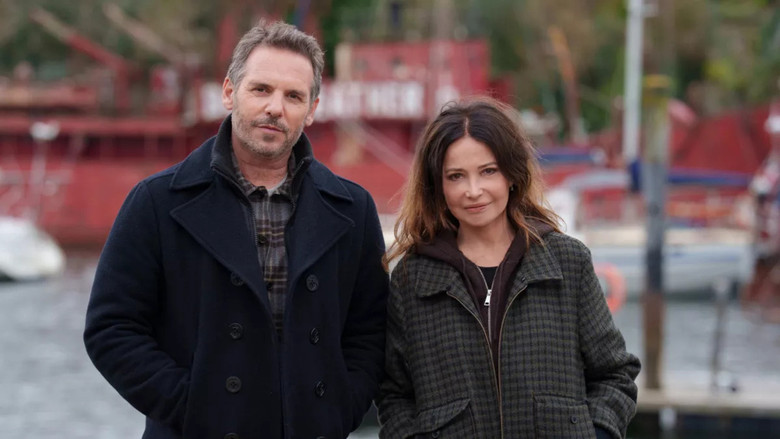 кадр из фильма Тайны Финистера: Мальчик, который ходил по волнам