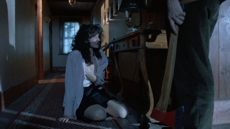 кадр из фильма The Caller