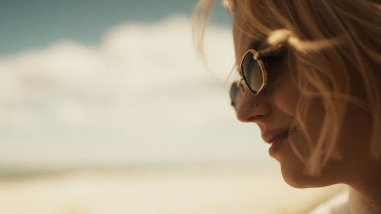 кадр из фильма Неукротимая страсть