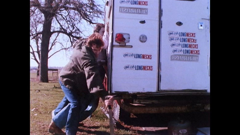 кадр из фильма Кровососы из открытого космоса