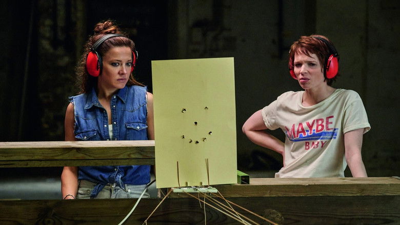 кадр из фильма Подруги поневоле