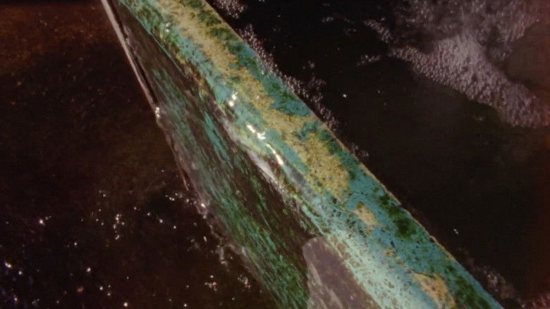 кадр из фильма Сигнал 8