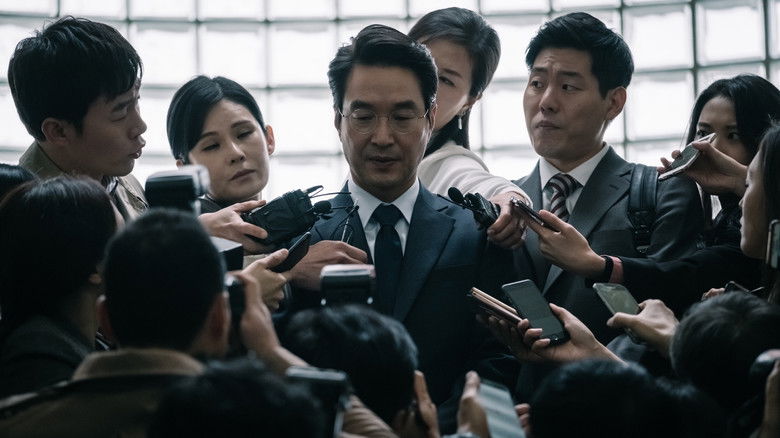 кадр из фильма 우상