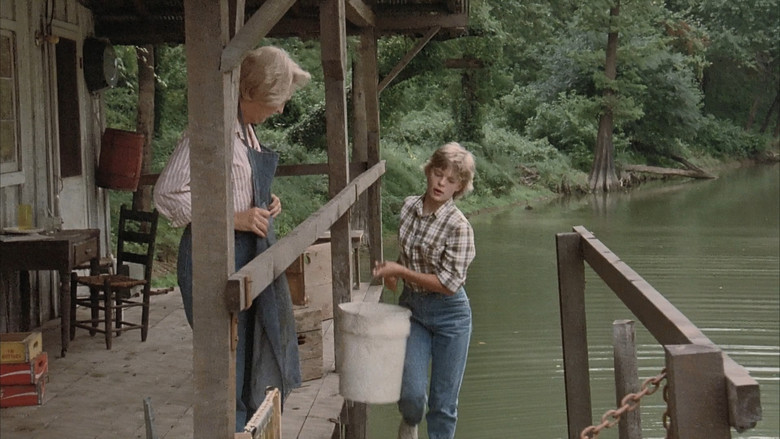 кадр из фильма Речная крыса