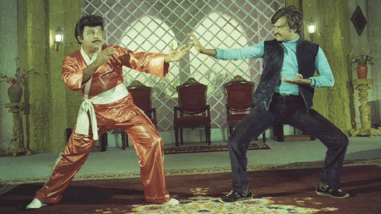 кадр из фильма Paayum Puli