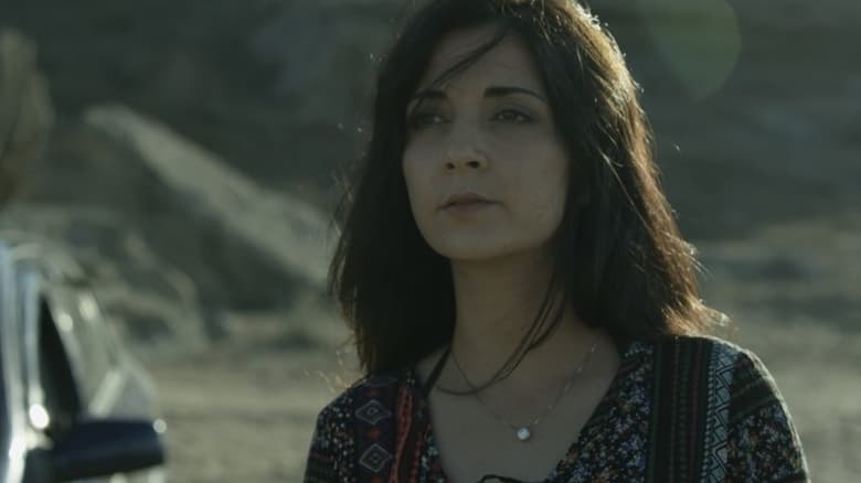 кадр из фильма Dəniz suyu içən it