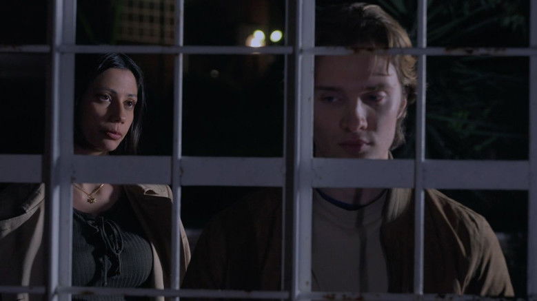 кадр из фильма Ombre