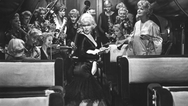 кадр из фильма В джазе только девушки