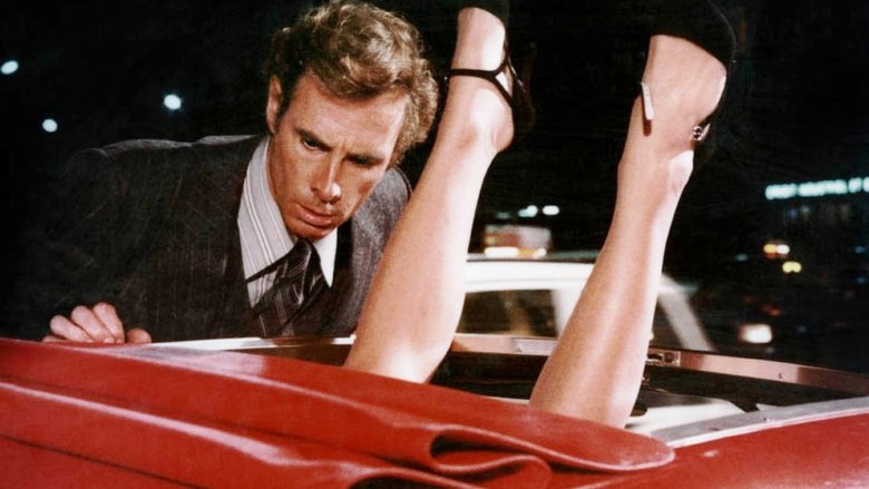 кадр из фильма Безумия буржуазии