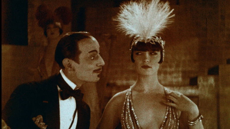 кадр из фильма The American Venus