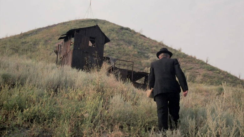 кадр из фильма Зеркало для героя