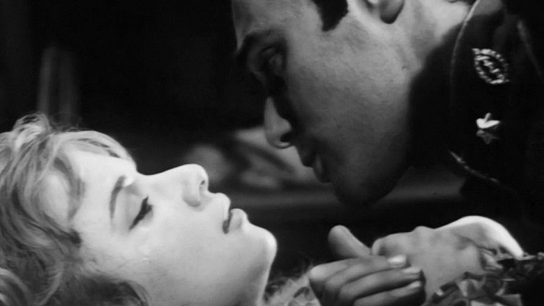 кадр из фильма Ο Μιμίκος Και Η Μαίρη