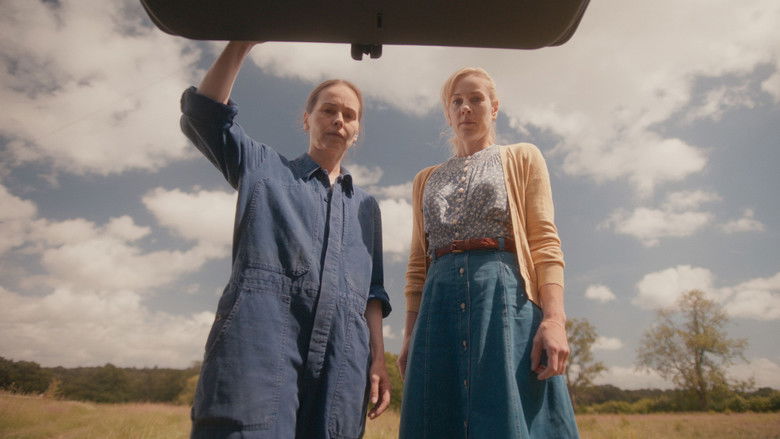 кадр из фильма Portraits of Dangerous Women