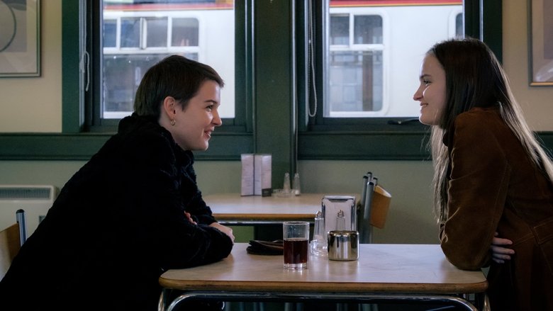 кадр из фильма Наши дамы