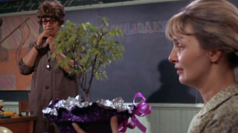 кадр из фильма Рэйчел, Рэйчел