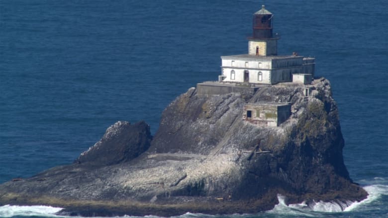 кадр из фильма Lighthouses of the Pacific Northwest