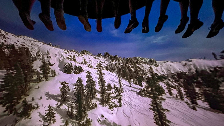кадр из фильма Soarin' Over California