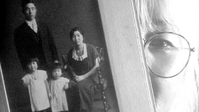 кадр из фильма Rabbit in the Moon