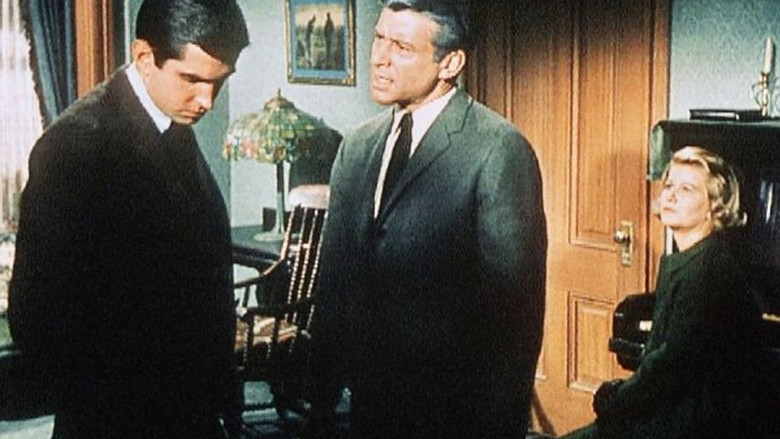 кадр из фильма By Love Possessed