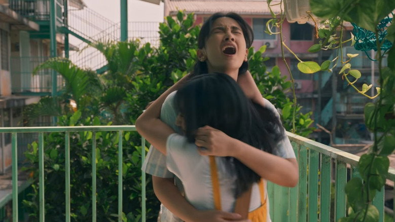 кадр из фильма Senin Harga Naik