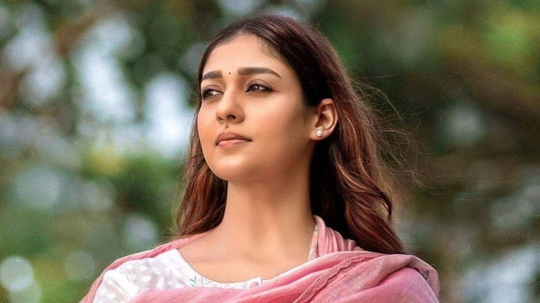 кадр из фильма നിഴൽ