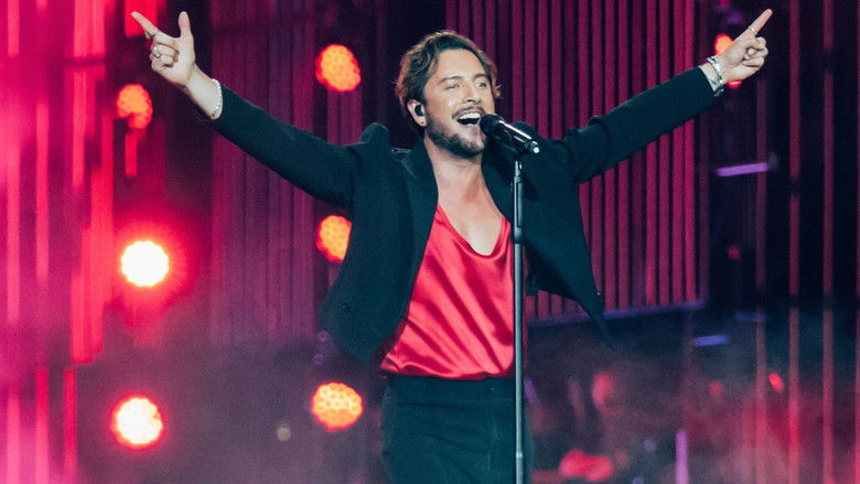 кадр из фильма Manuel Carrasco - La Última Flecha. Directo Estadio Santiago Bernabéu, Madrid