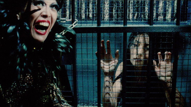 кадр из фильма Скорпион: Клетка для зверя