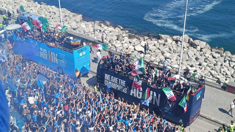 кадр из фильма AG4IN - Il film del quarto scudetto del Napoli