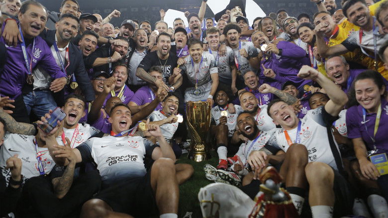 кадр из фильма Bastidores da Loucura