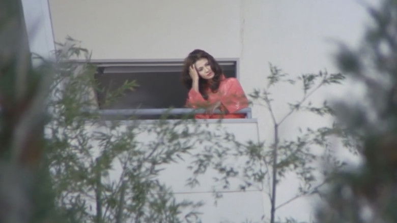 кадр из фильма 昼下りの情事　変身