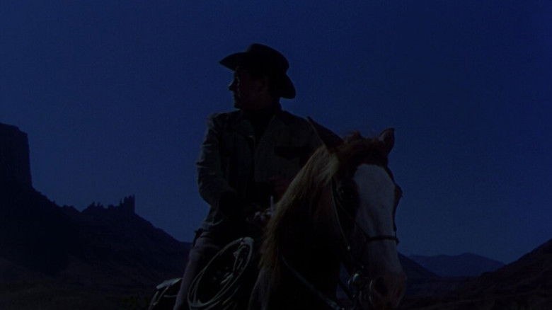 кадр из фильма Border River