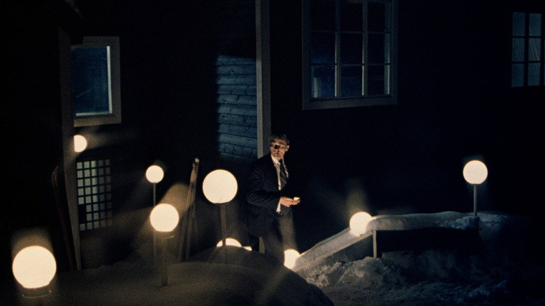 кадр из фильма Отель «У погибшего альпиниста»