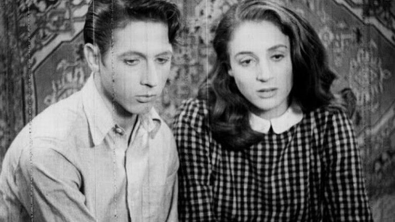 кадр из фильма Τα παιδιά της Αθήνας