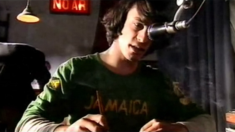 кадр из фильма Rádio Relâmpago