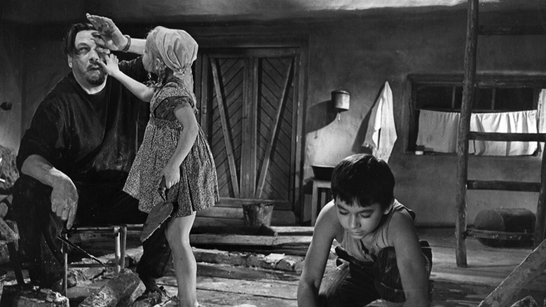 кадр из фильма Полустанок