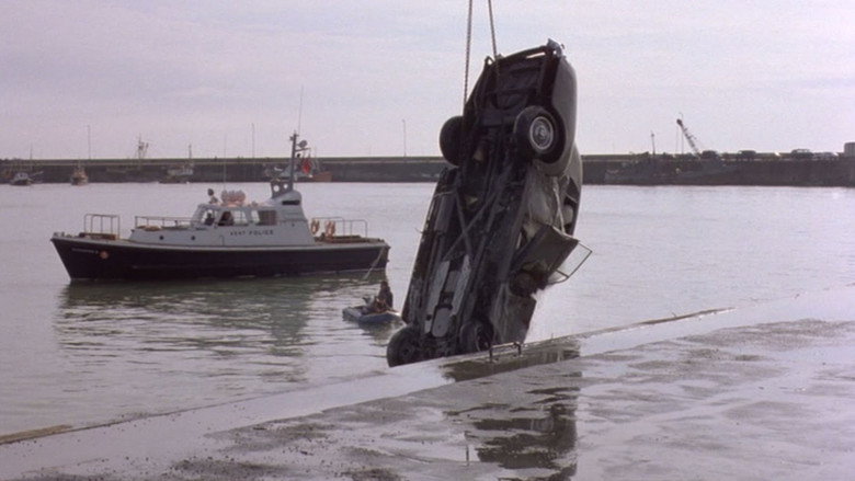 кадр из фильма Глубокий сон