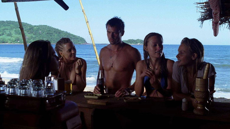 кадр из фильма Туристас