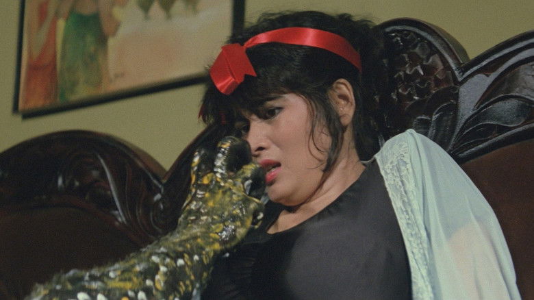 кадр из фильма Petualangan Cinta Nyi Blorong