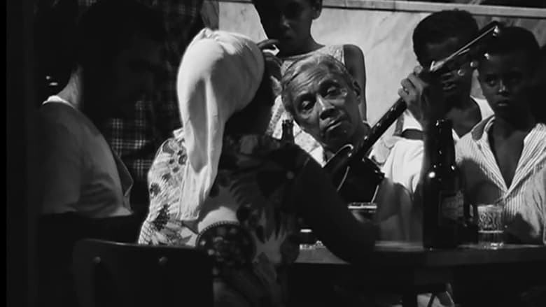 кадр из фильма Nelson Cavaquinho