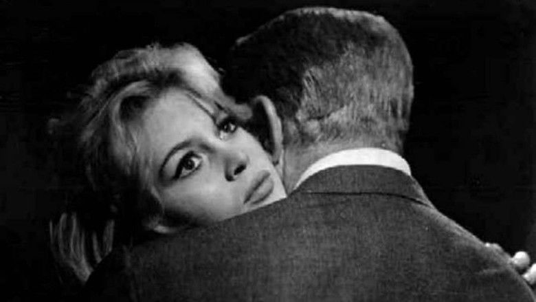 кадр из фильма В случае несчастья