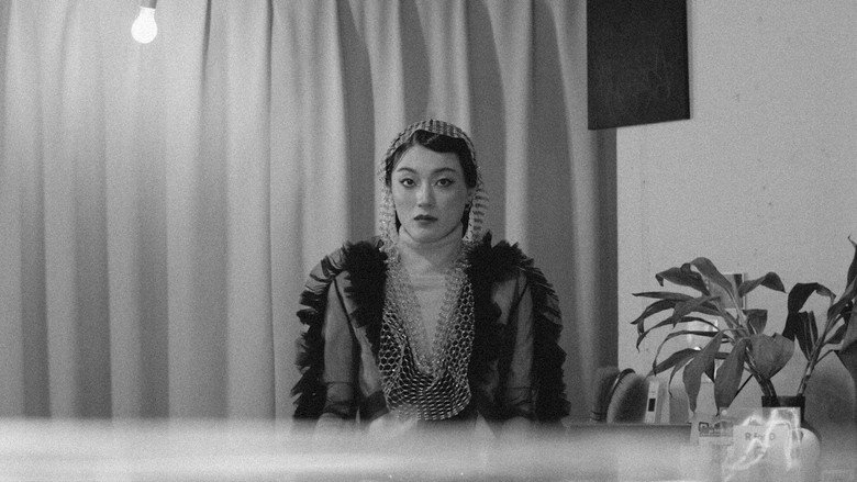 кадр из фильма 世界の終わりより