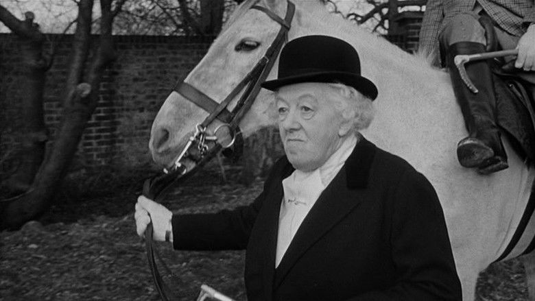 кадр из фильма После похорон