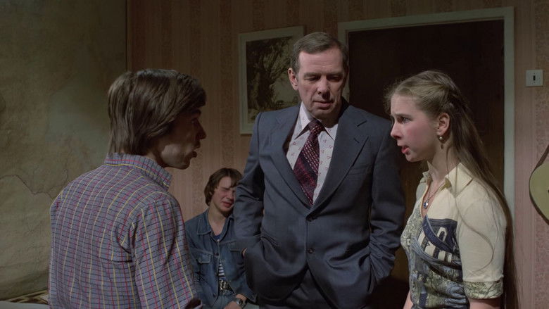 кадр из фильма Экипаж