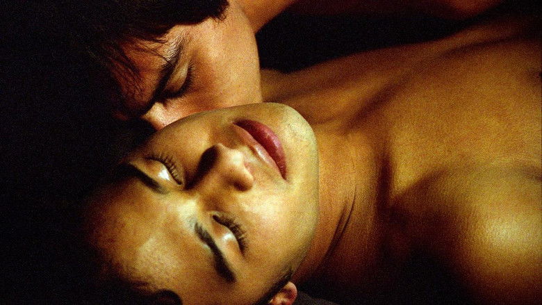 кадр из фильма Расколотое небо