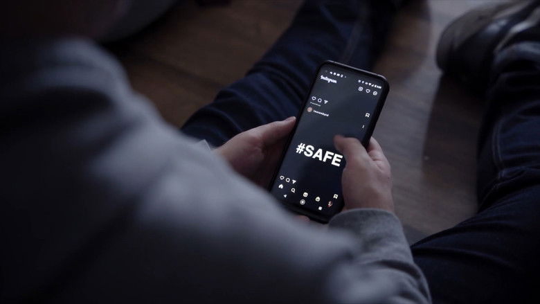 кадр из фильма Life Almost Gone